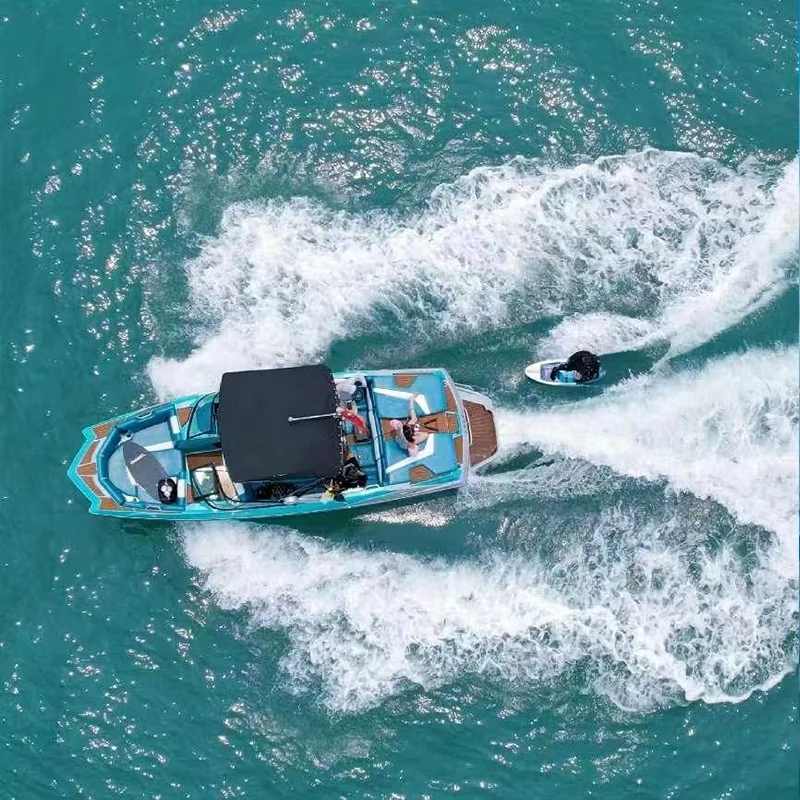 Barca specifica per surf 24ft